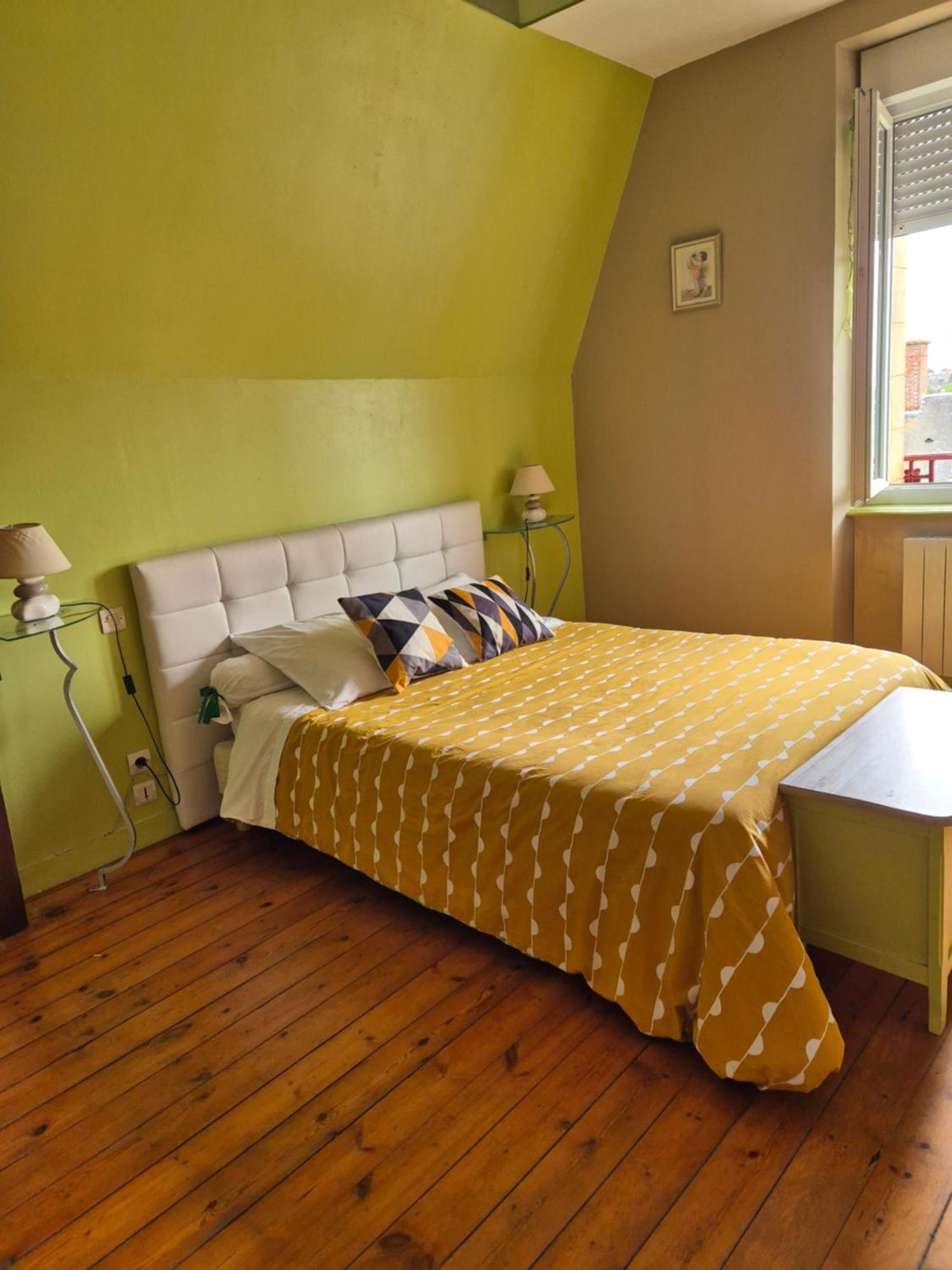 La Bagatelle Apartment Pontorson Ngoại thất bức ảnh